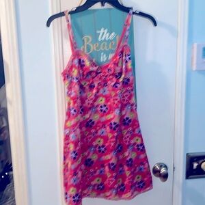 NWOT Victoria’s Secret flowered and Cami with buttons down the back size large